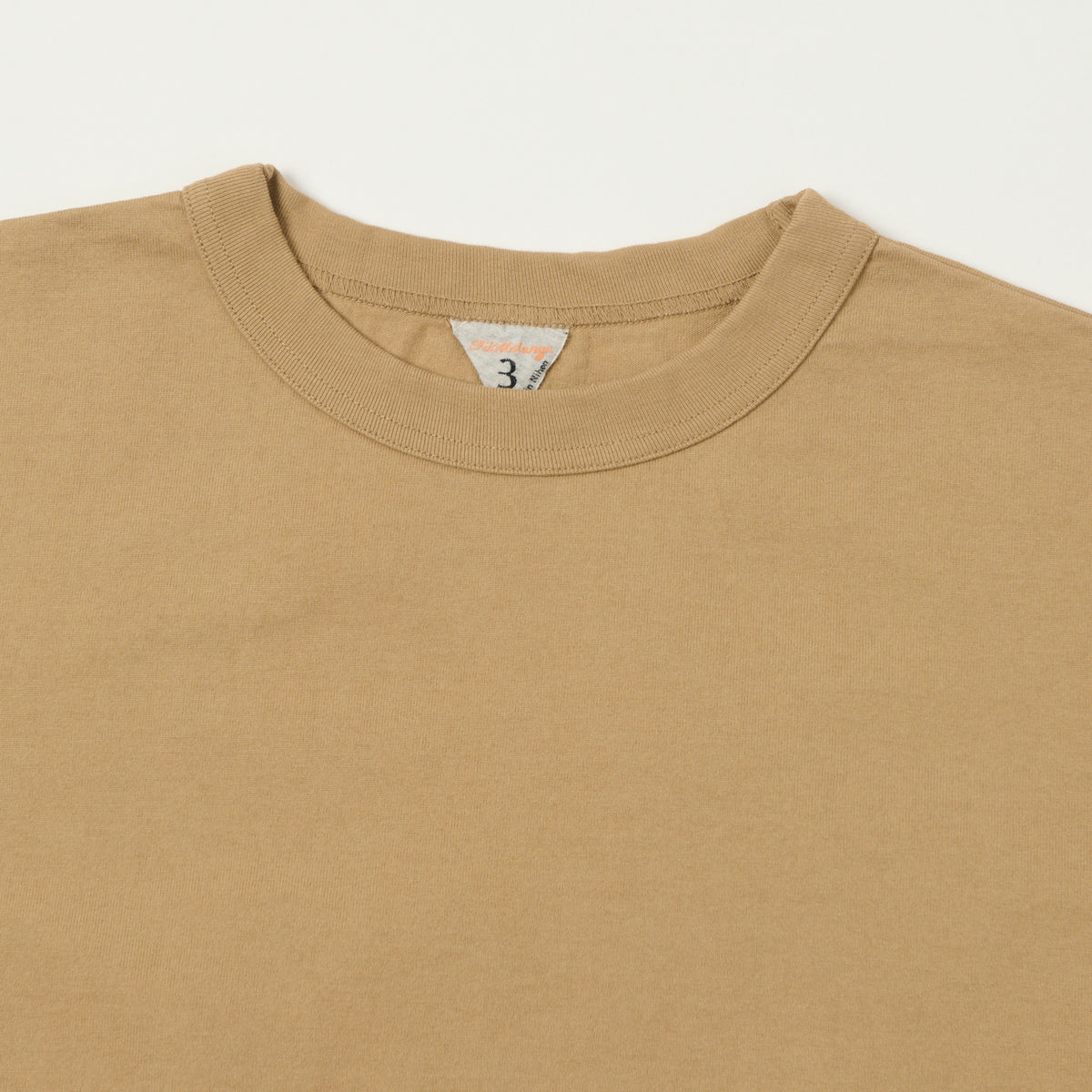 FilMelange 'Alderson' Air Spinning Tenjiku Tee - Camel