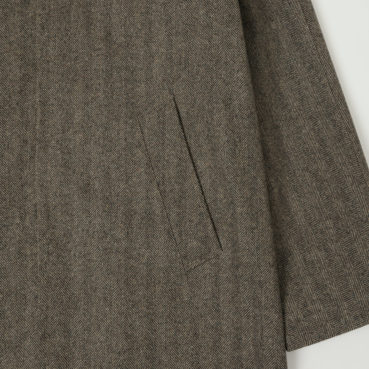 Hartford 'Calvin' Raglan Sleeve Coat - Brown