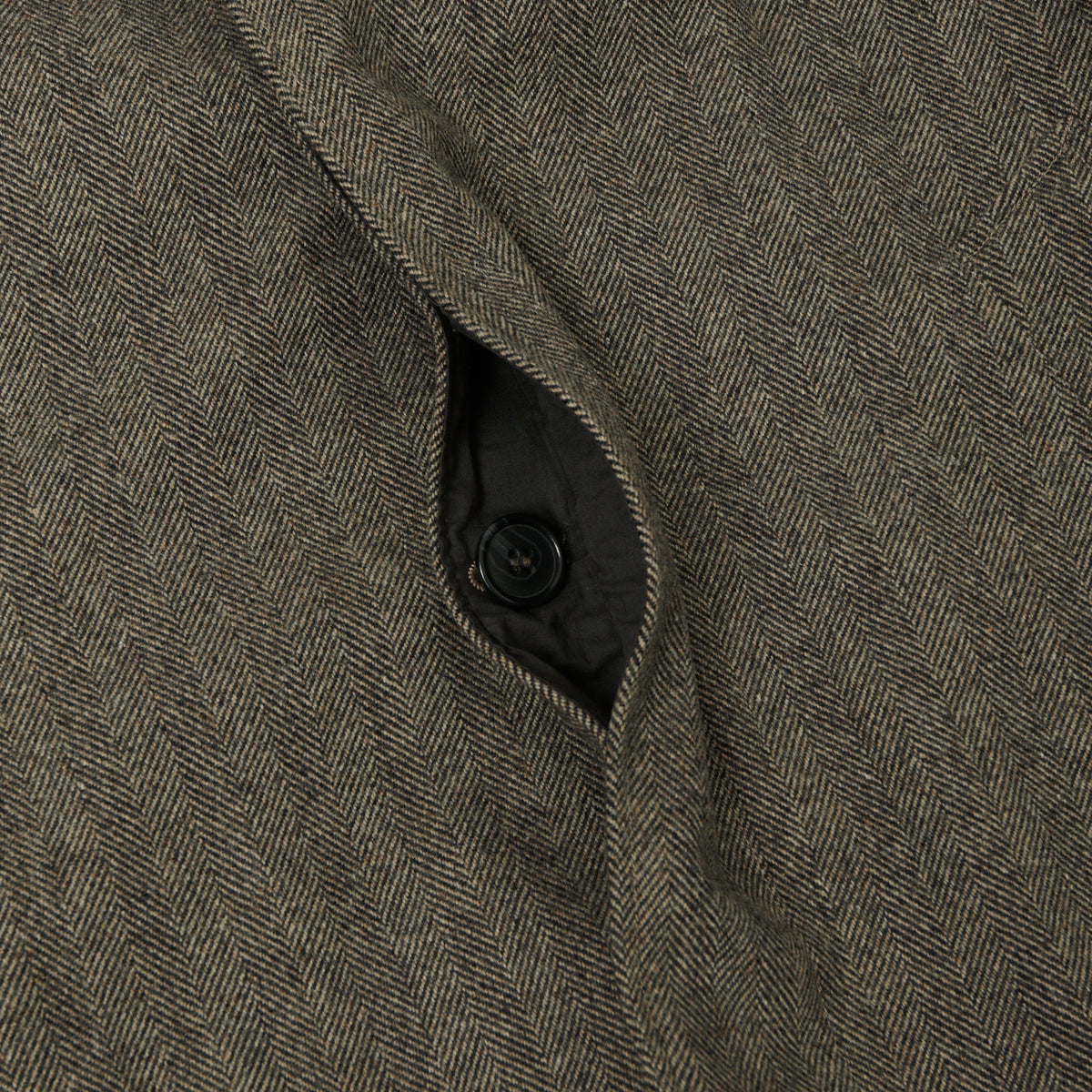 Hartford 'Calvin' Raglan Sleeve Coat - Brown