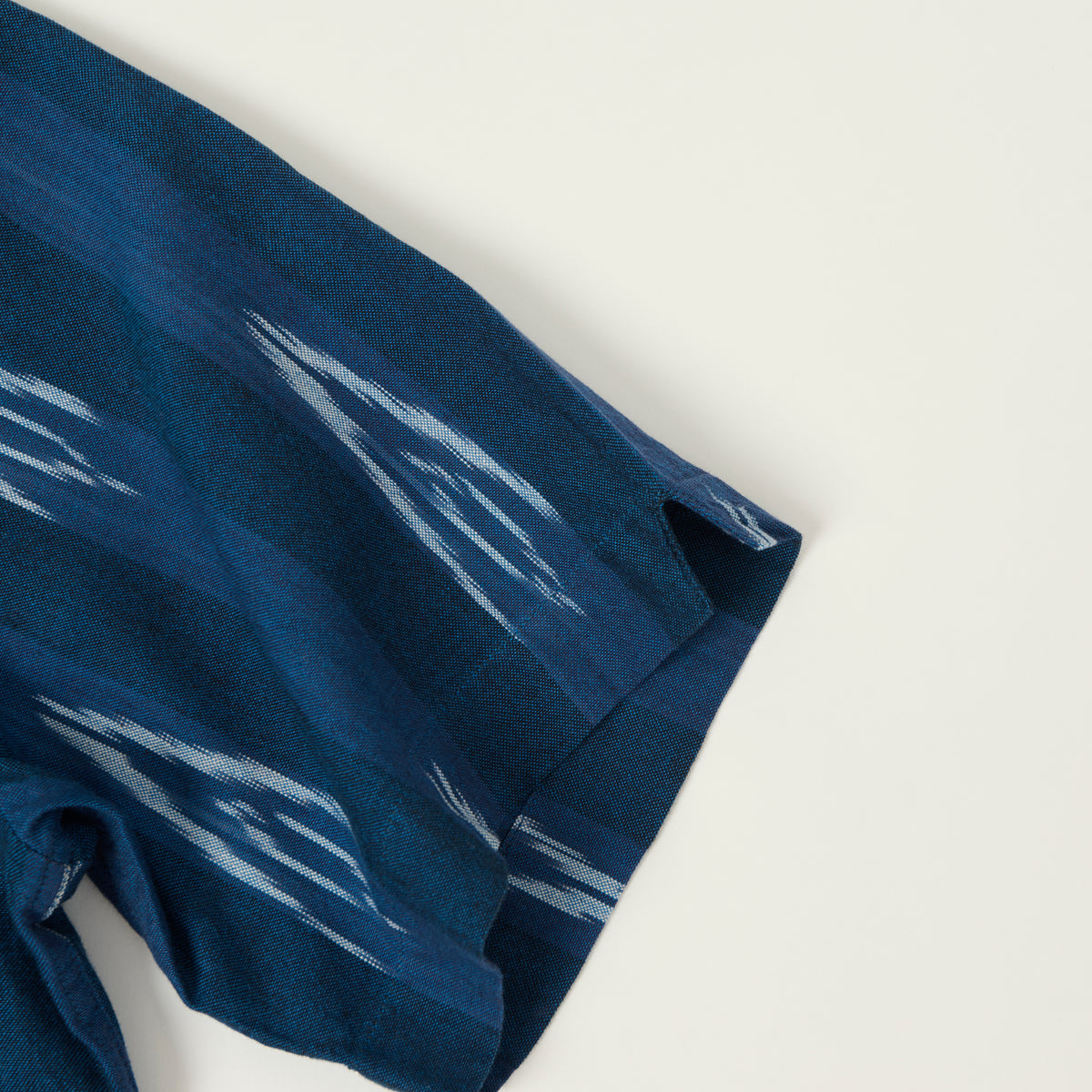 Hartford 'Ikat' Cotton Woven Palmito Shirt - Indigo
