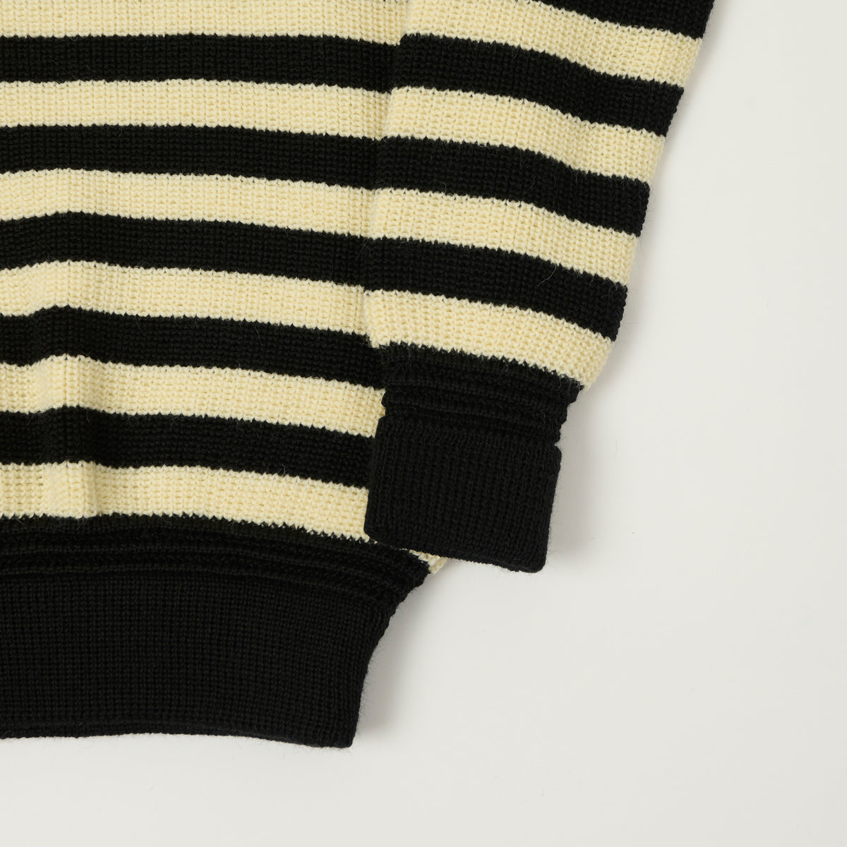 Heimat 'Rundhals' Crew Neck Jumper - Jail House Stripe