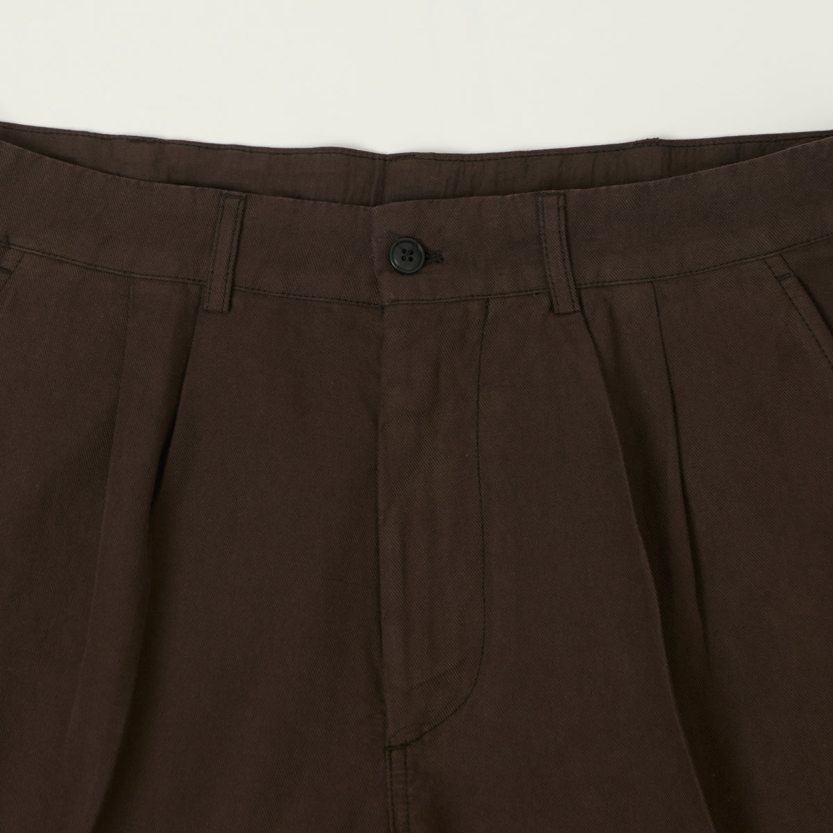 Knickerbocker 'Canal' Pleated Cotton Linen Shorts - Mocha