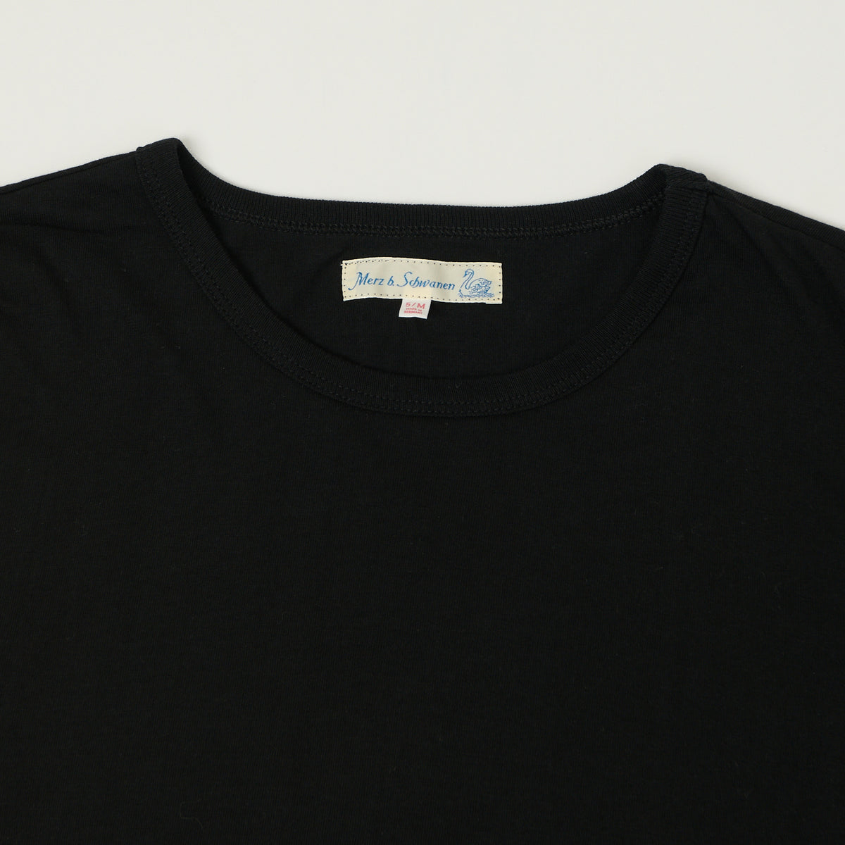 Merz b. Schwanen 'The Originals' 1950sLS Lightweight Long Sleeve T-Shirt - Deep Black