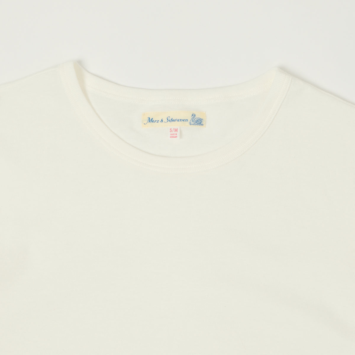 Merz b. Schwanen 'The Originals' 1950sLS Lightweight Long Sleeve T-Shirt - White