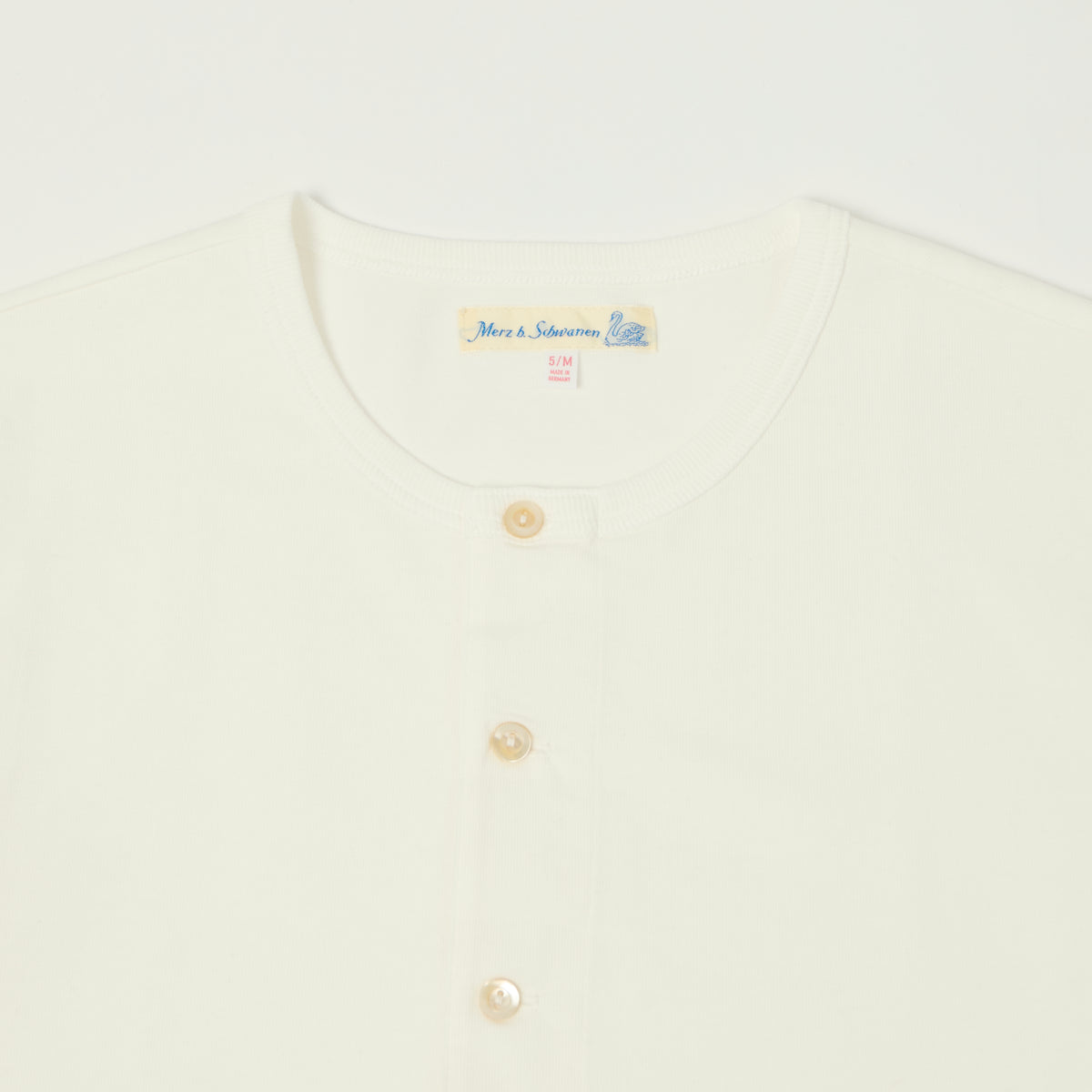 Merz b. Schwanen 'The Originals' 2M06 Classic Long Sleeve Henley - White