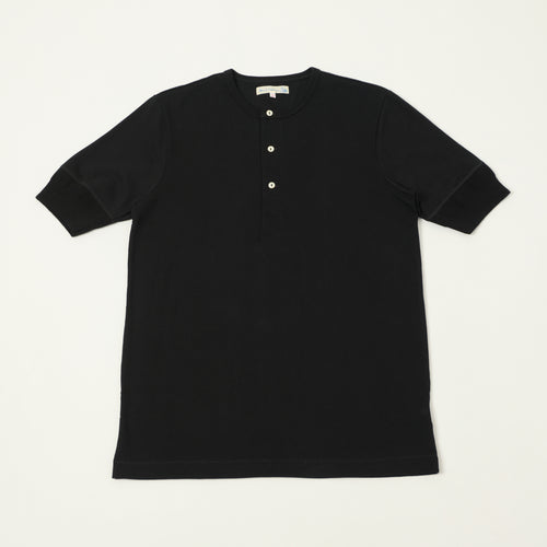 Merz b. Schwanen 'The Originals' 2M07 Short Sleeve Henley - Deep Black