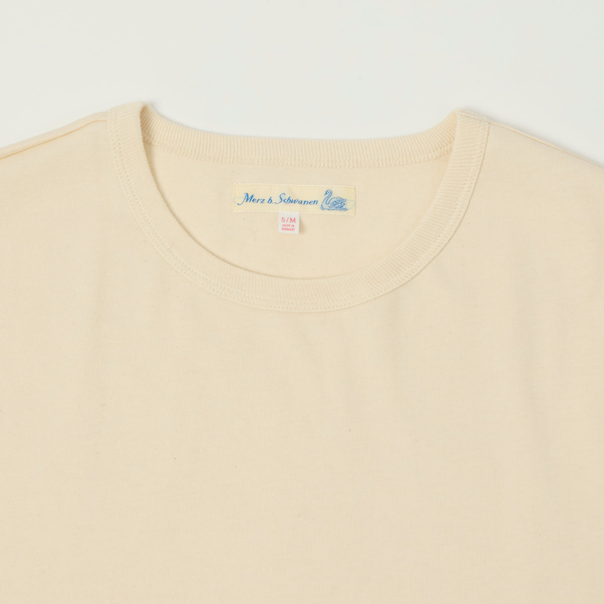 Merz b. Schwanen 'The Originals' 2M15C Classic Cropped Jersey T-Shirt - Nature
