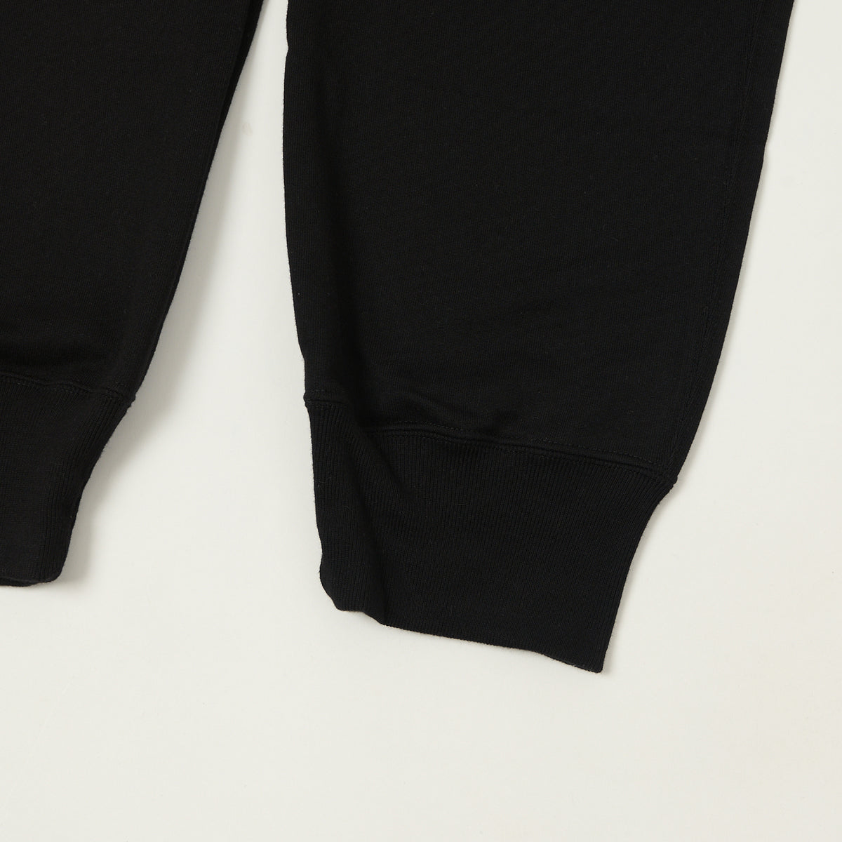 Merz b. Schwanen 'The Originals' 359 Classic Sweatpants - Deep Black