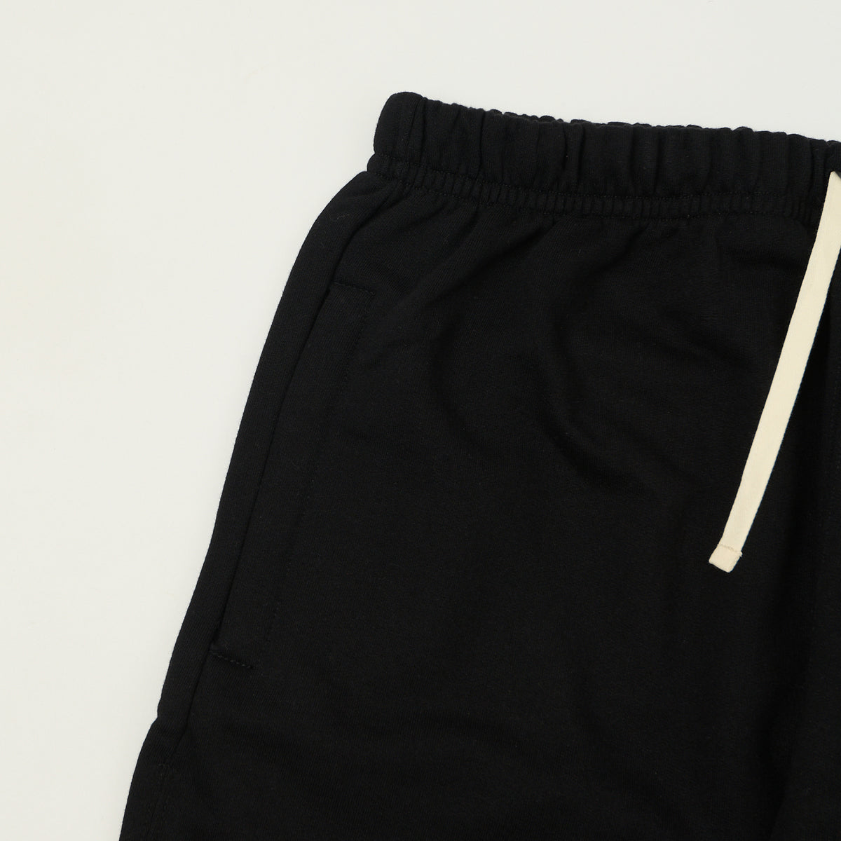 Merz b. Schwanen 'The Originals' 359 Classic Sweatpants - Deep Black