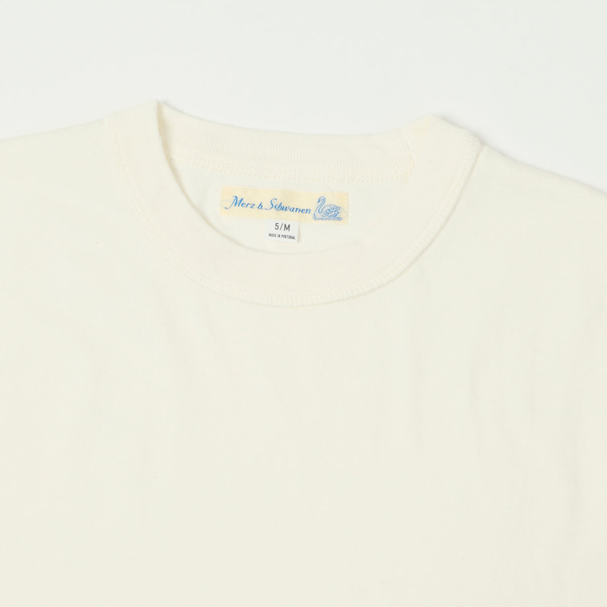 Merz b. Schwanen Boxy Cropped T-Shirt - White