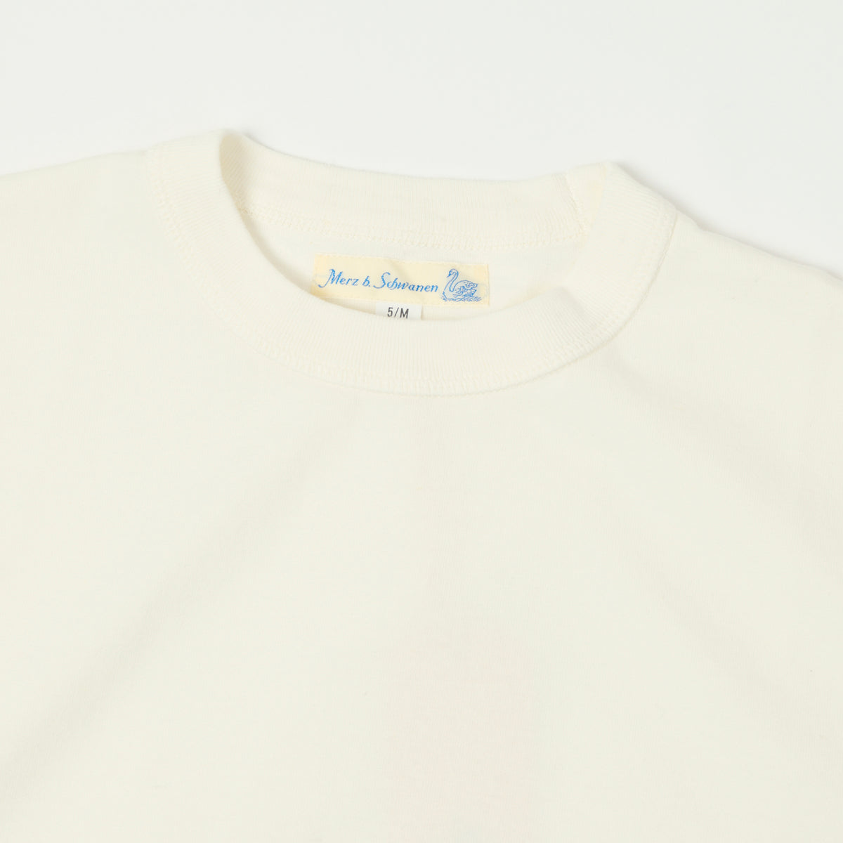 Merz b. Schwanen Long Sleeve Boxy Cropped T-Shirt - White