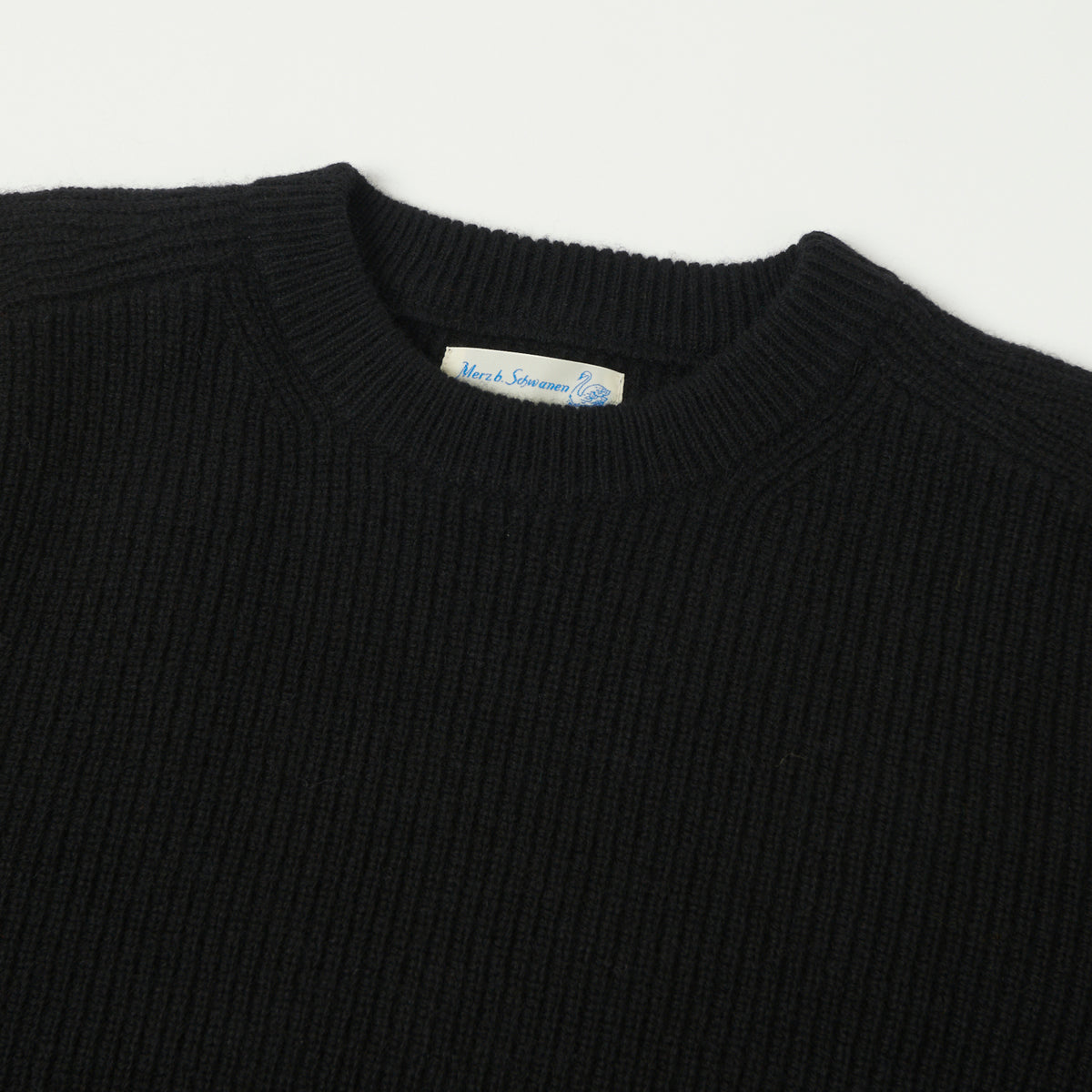Merz b. Schwanen Wool Cashmere Ribbed Knit Pullover - Deep Black