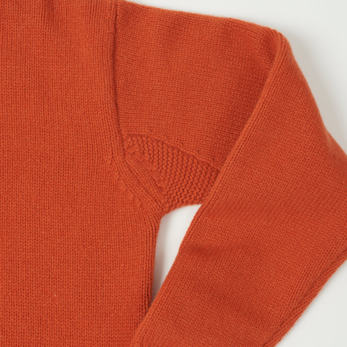 Merz b. Schwanen Wool Cashmere Knit Turtleneck - Rust