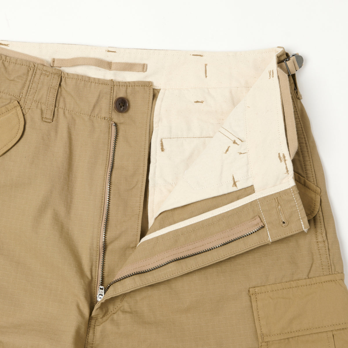 Nanamica Ripstop Cargo Pants - Beige
