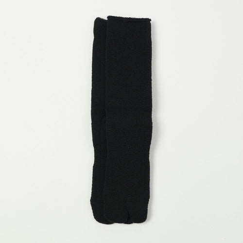 Nodal Brushed Pile Tabi Sock - Black