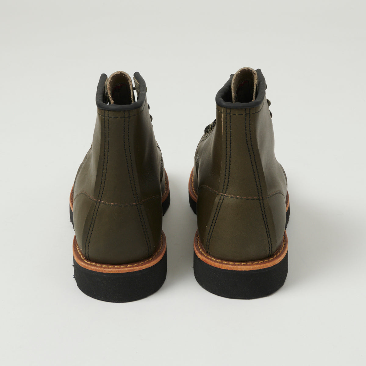 Red Wing 8828 Classic Moc Toe Boot - Alpine Portage
