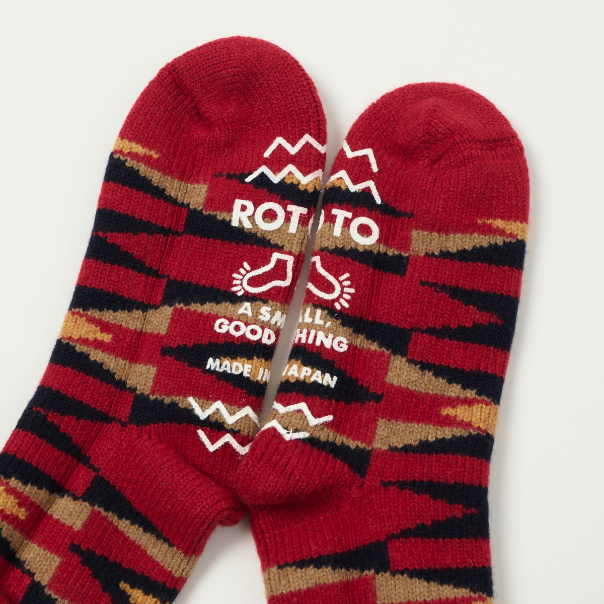 RoToTo Merino Lambs Wool 'Native' Room Sock - Red