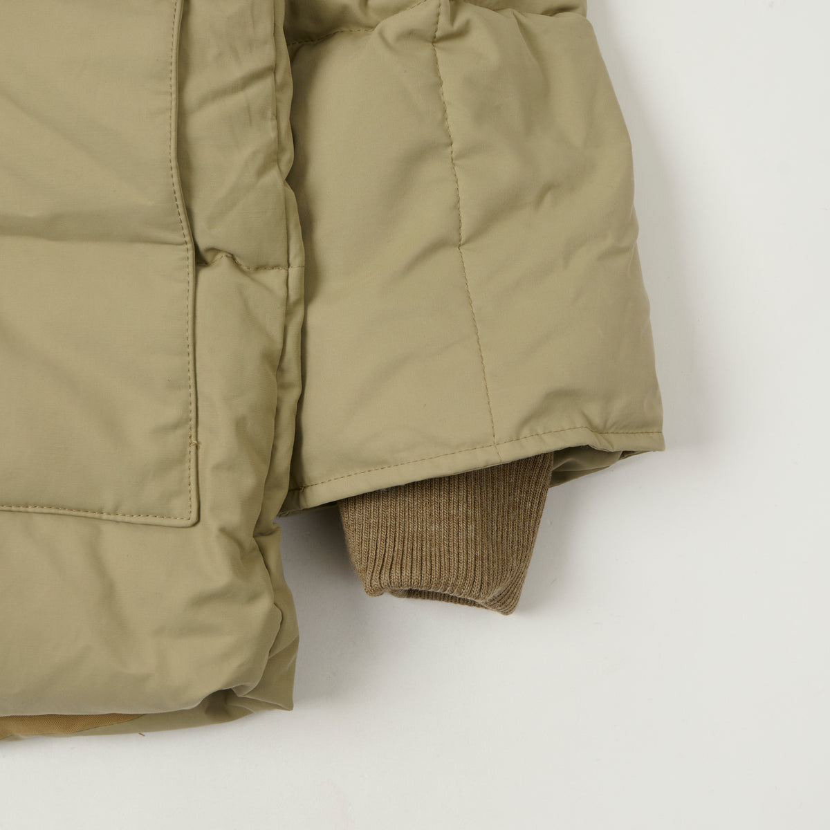 Shangri-La Heritage 'Presena' Quilted Down Jacket - Beige