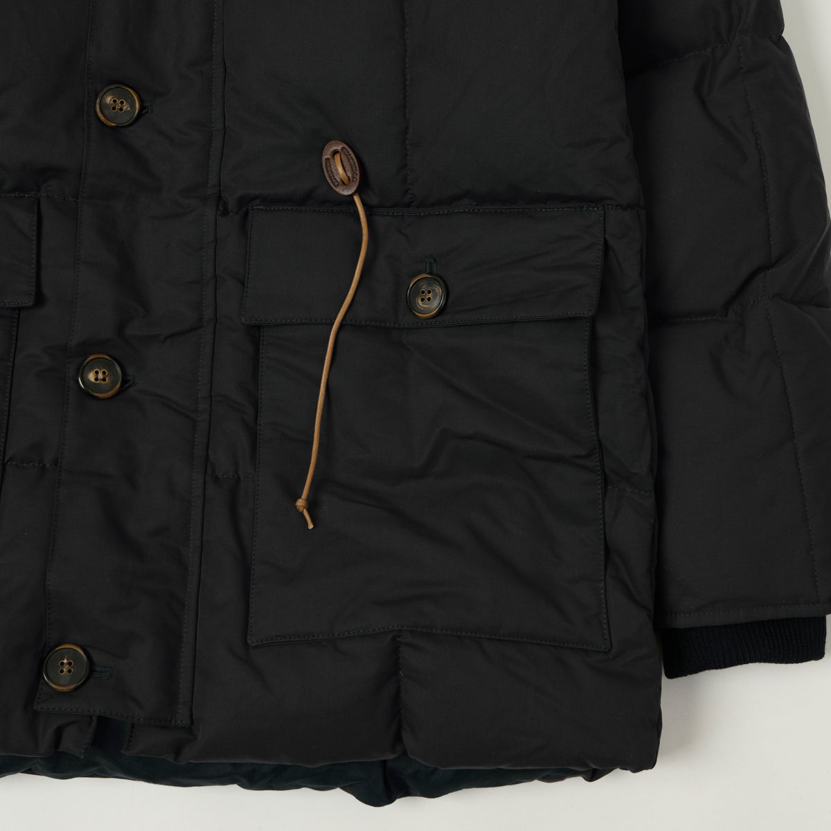 Shangri-La Heritage 'Presena' Quilted Down Jacket - Black