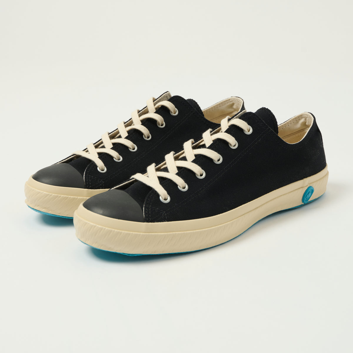 Shoes Like Pottery Low Canvas Trainer  - Black
