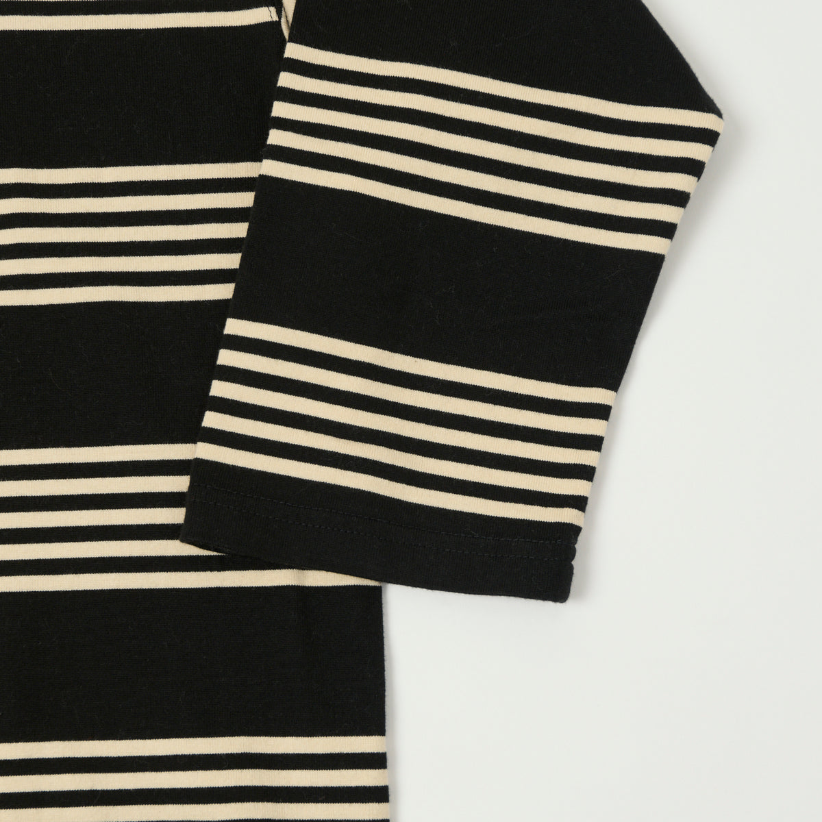 TOYS McCOY 'Multi Border Stripe' Quarter Sleeve Stripe T-Shirt - Ivory/Black