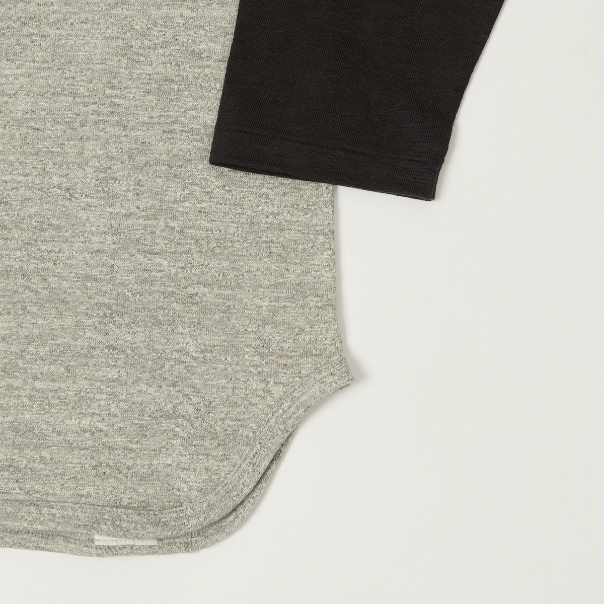 Warehouse & Co 4800 'Coyote'  Baseball T-Shirt - Heather Grey/Black