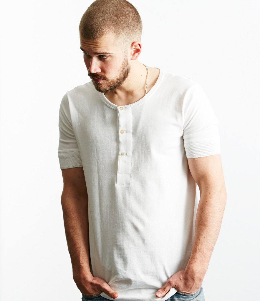 Merz b. Schwanen 'The Originals' 207 Short Sleeve Henley - White