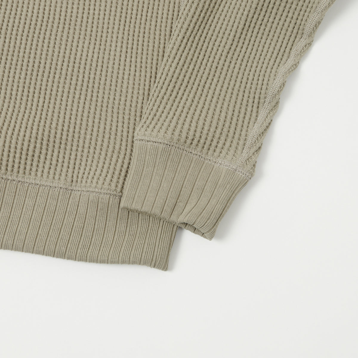 Jackman Midneck Waffle Sweatshirt - Shadow Khaki