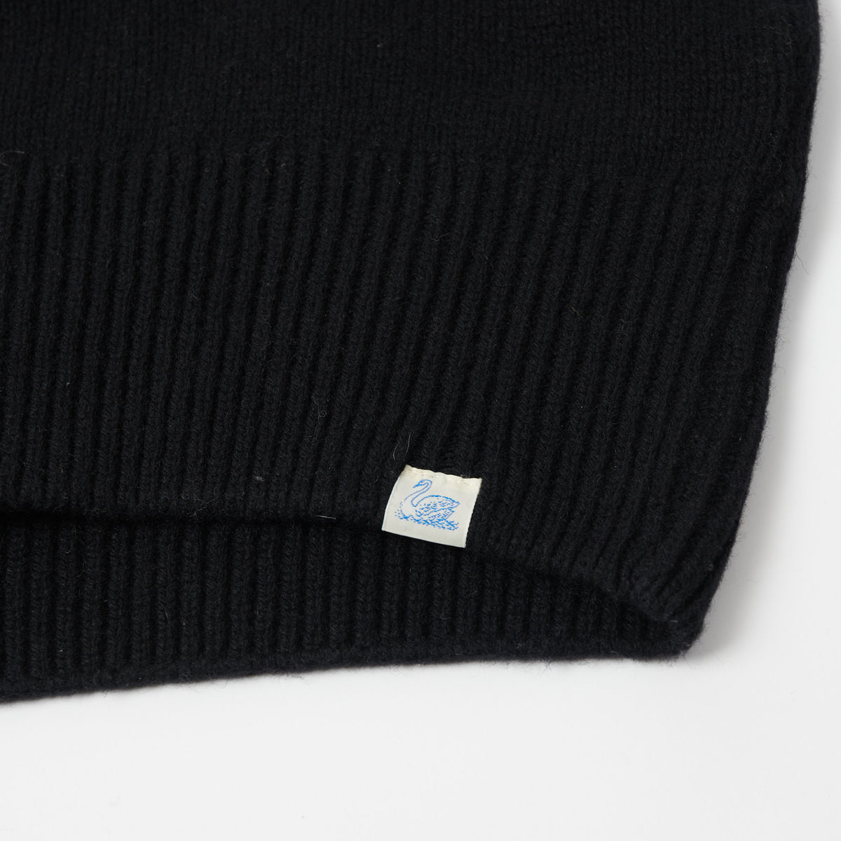 Merz b. Schwanen Wool Cashmere Knit Trutleneck - Deep Black