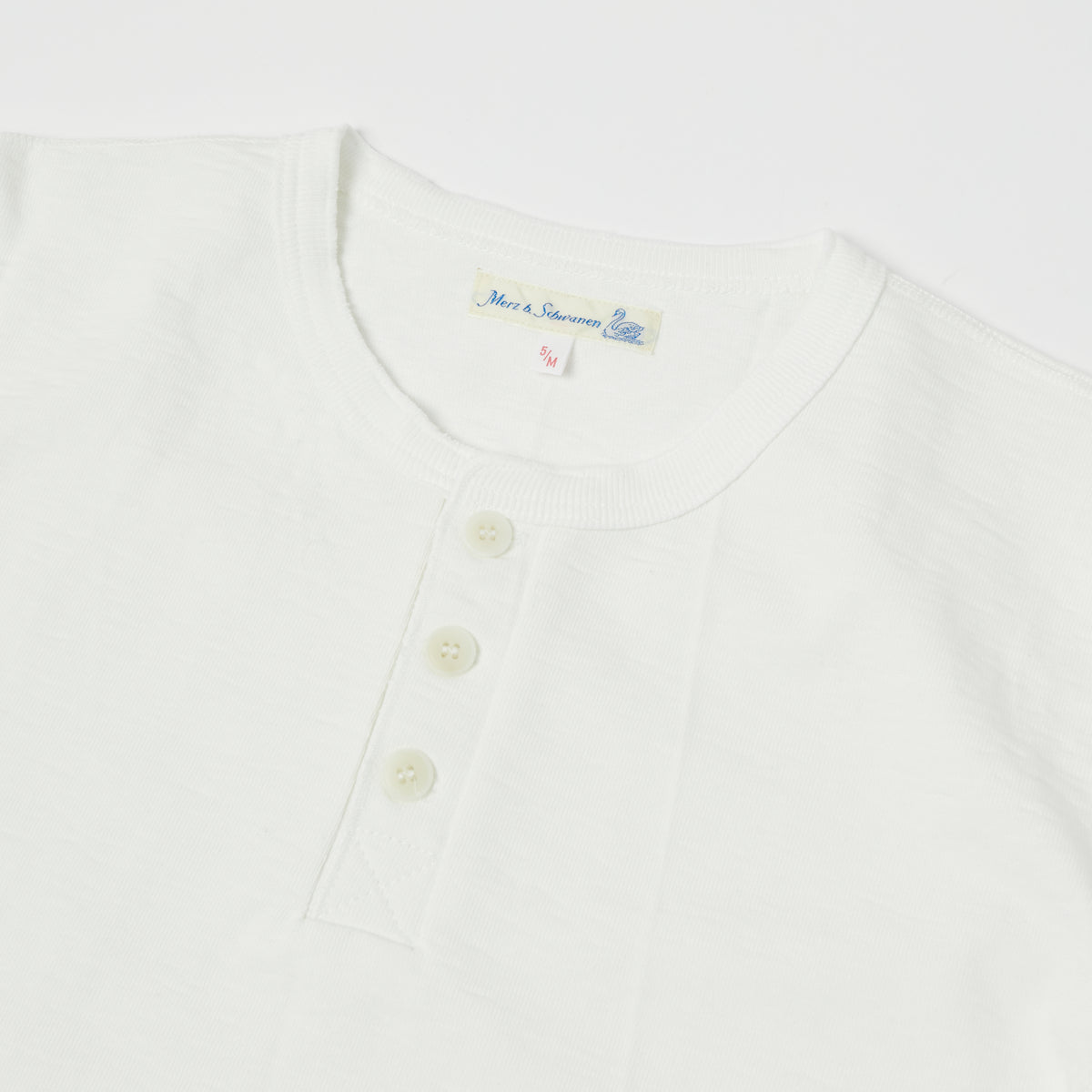 Merz b. Schwanen 'The Originals' 2S04 Heavyweight Long Sleeve Henley - White