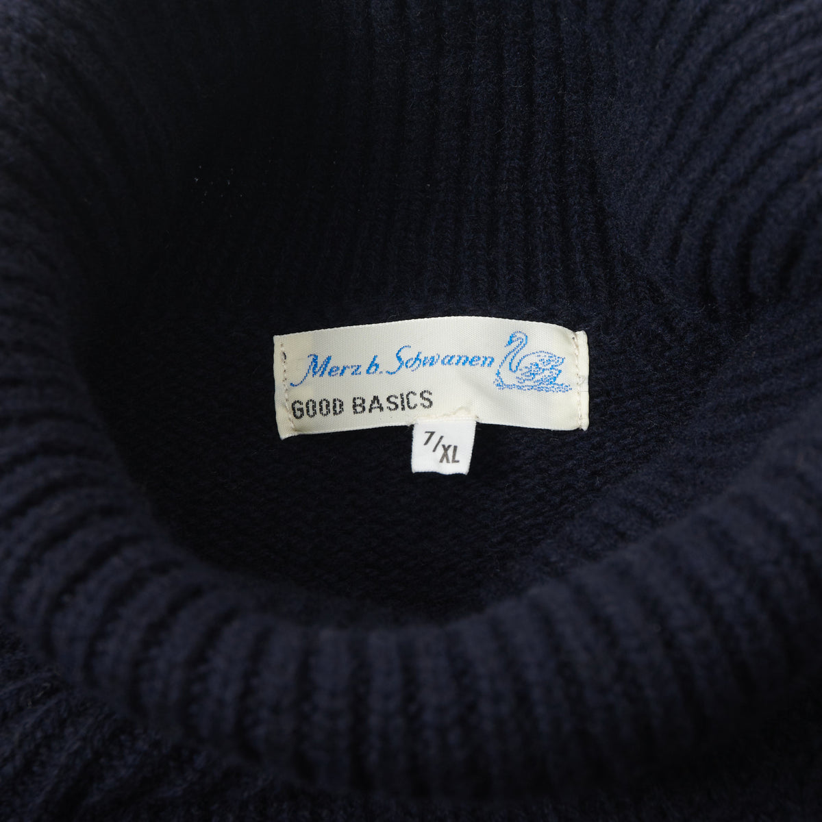 Merz b. Schwanen Wool Cashmere Knit Turtleneck - Dark Navy