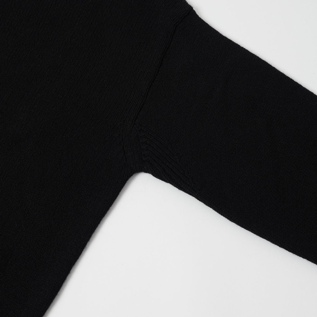 Merz b. Schwanen Recycled Cashmere Pullover - Deep Black