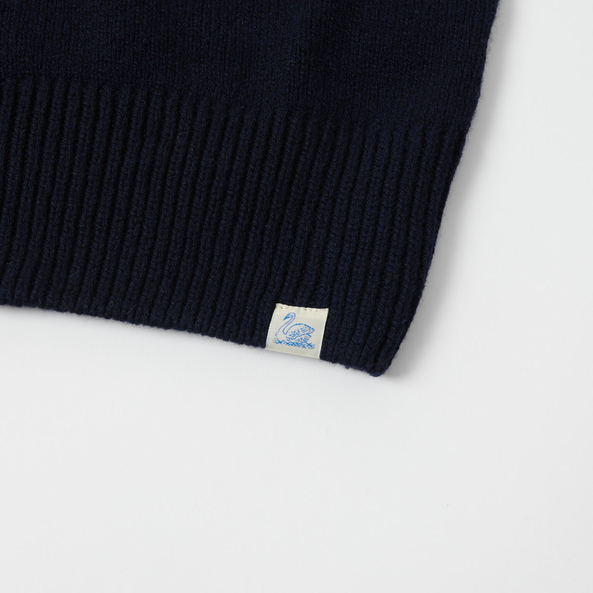 Merz b. Schwanen Recycled Cashmere Pullover - Dark Navy
