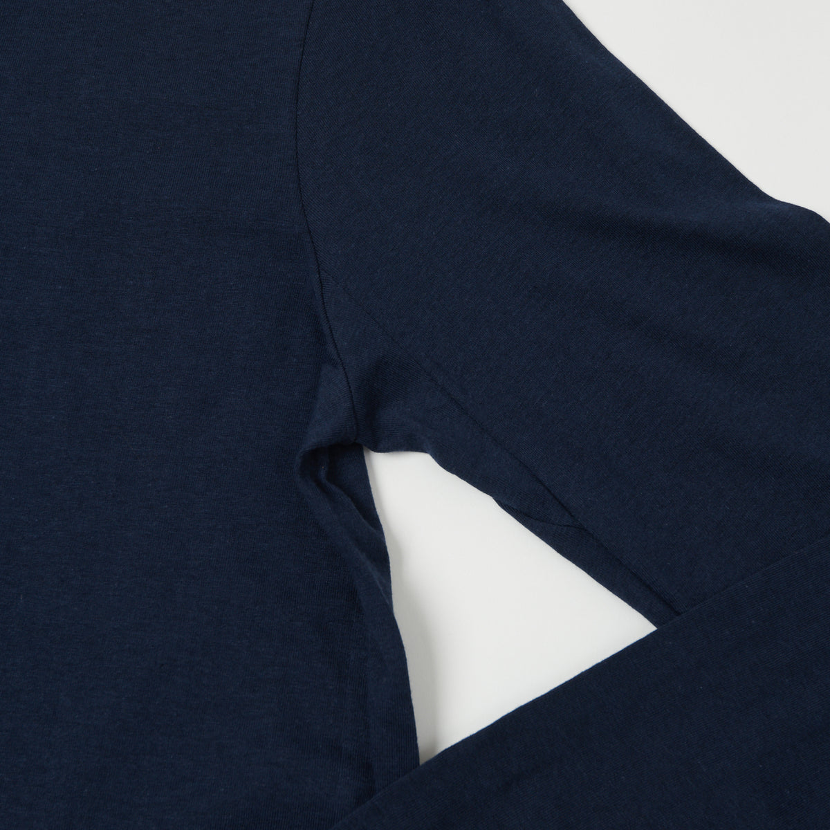 Merz b. Schwanen 'The Originals' 102 Lightweight Long Sleeve Henley - Ink Blue