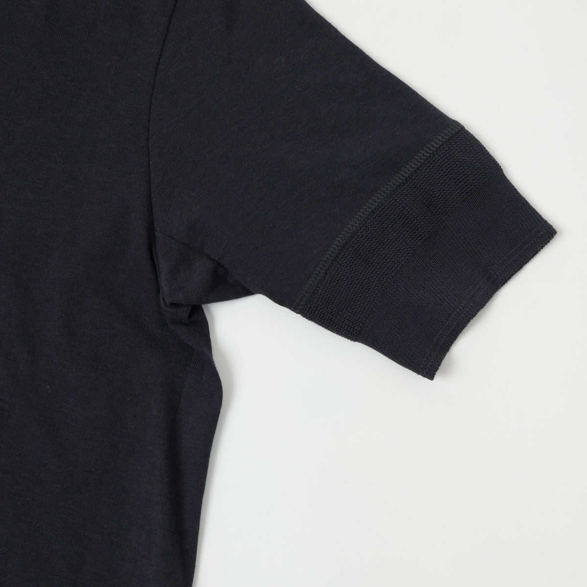 Merz b. Schwanen 'The Originals' 103 Lightweight Short Sleeve Henley - Charcoal
