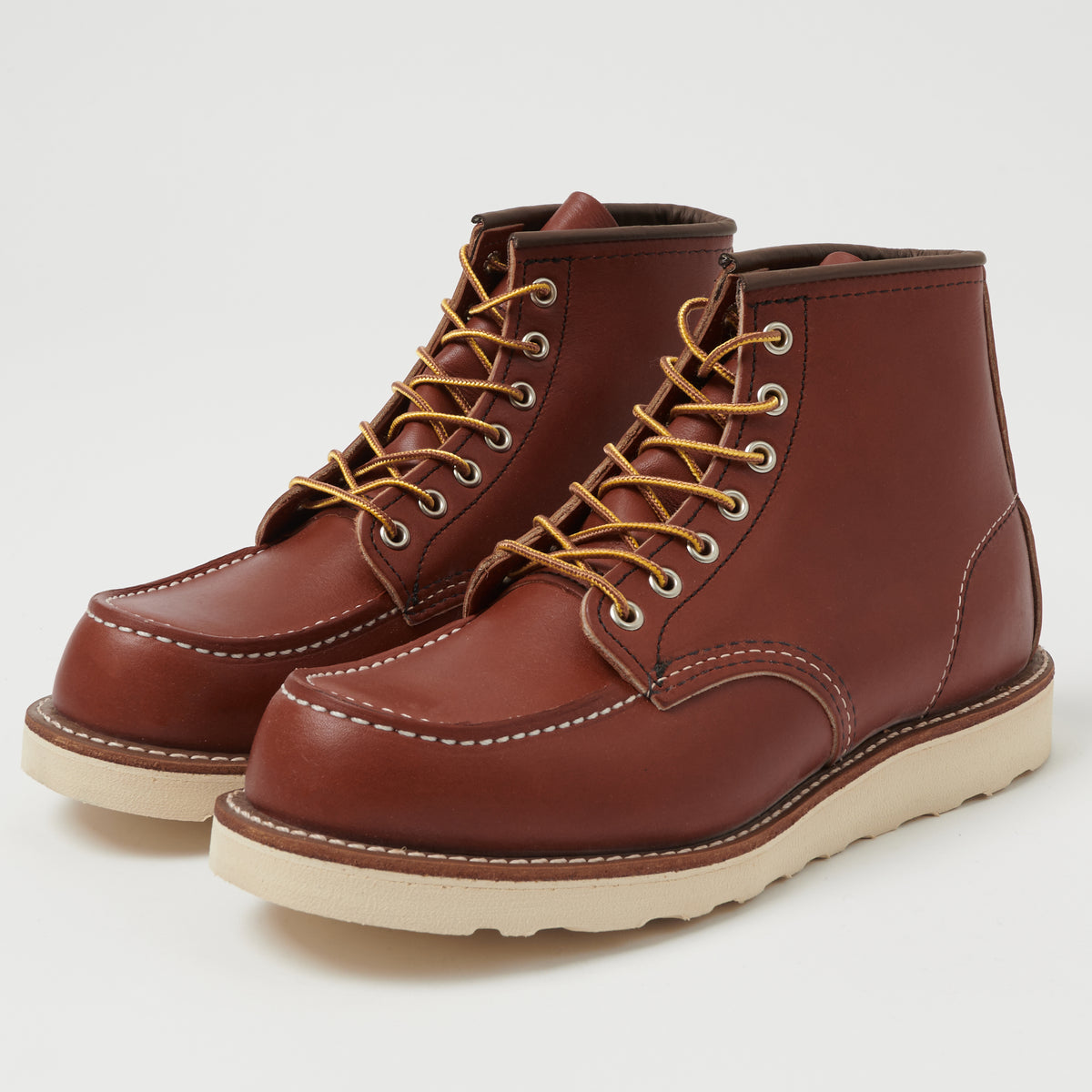 Red Wing 8875 'Irish Setter' Moc Toe Boot - Oro Russet Portage