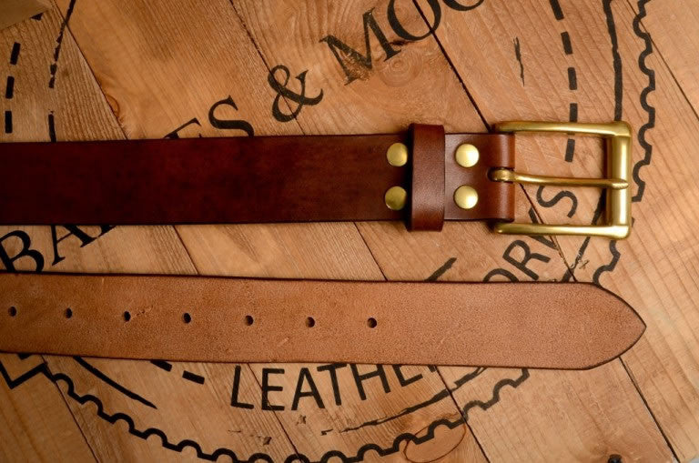 Barnes & Moore Garrison Belt - Oak Bark Dark/Brass